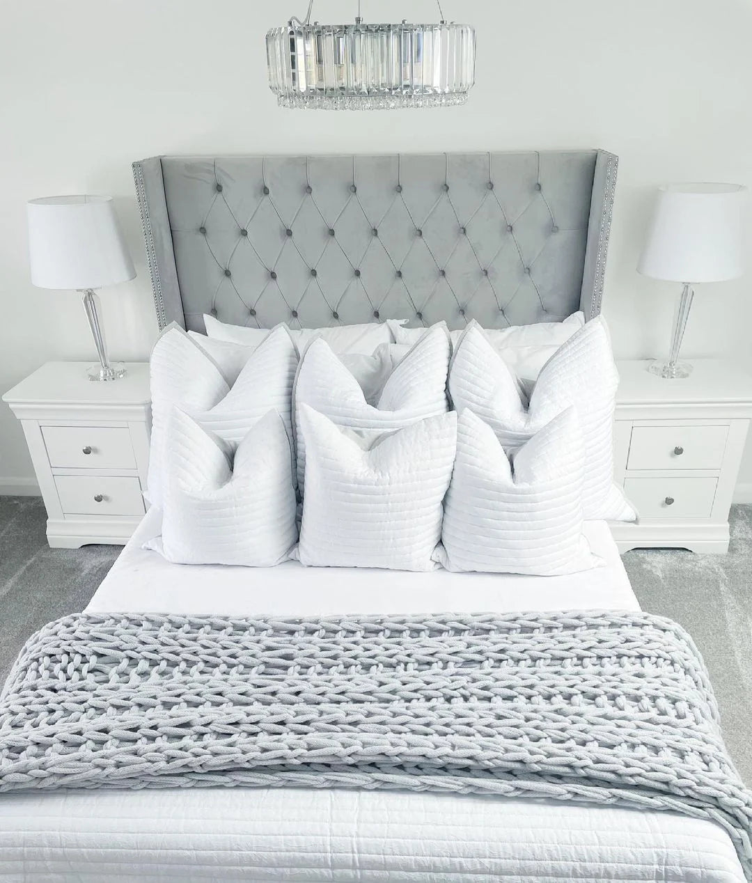 Cadre de Lit Armony Gris - Élégance Néo-Classique