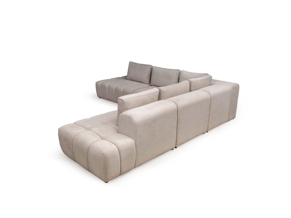 Canapé d’angle Liyah 295x295 cm en laine rasée beige crème – Grand canapé design moderne et confortable