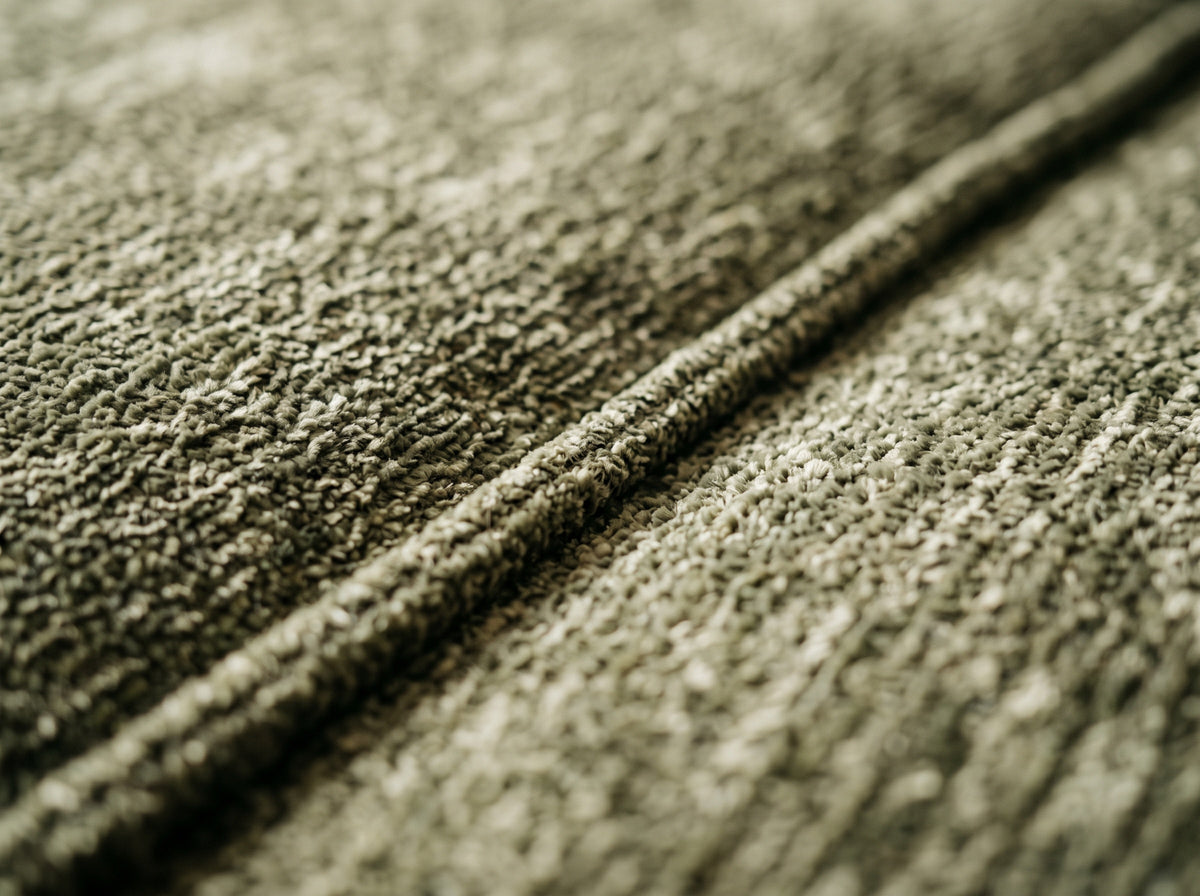 Canapé Paris - zoom tissu chenille vert olive