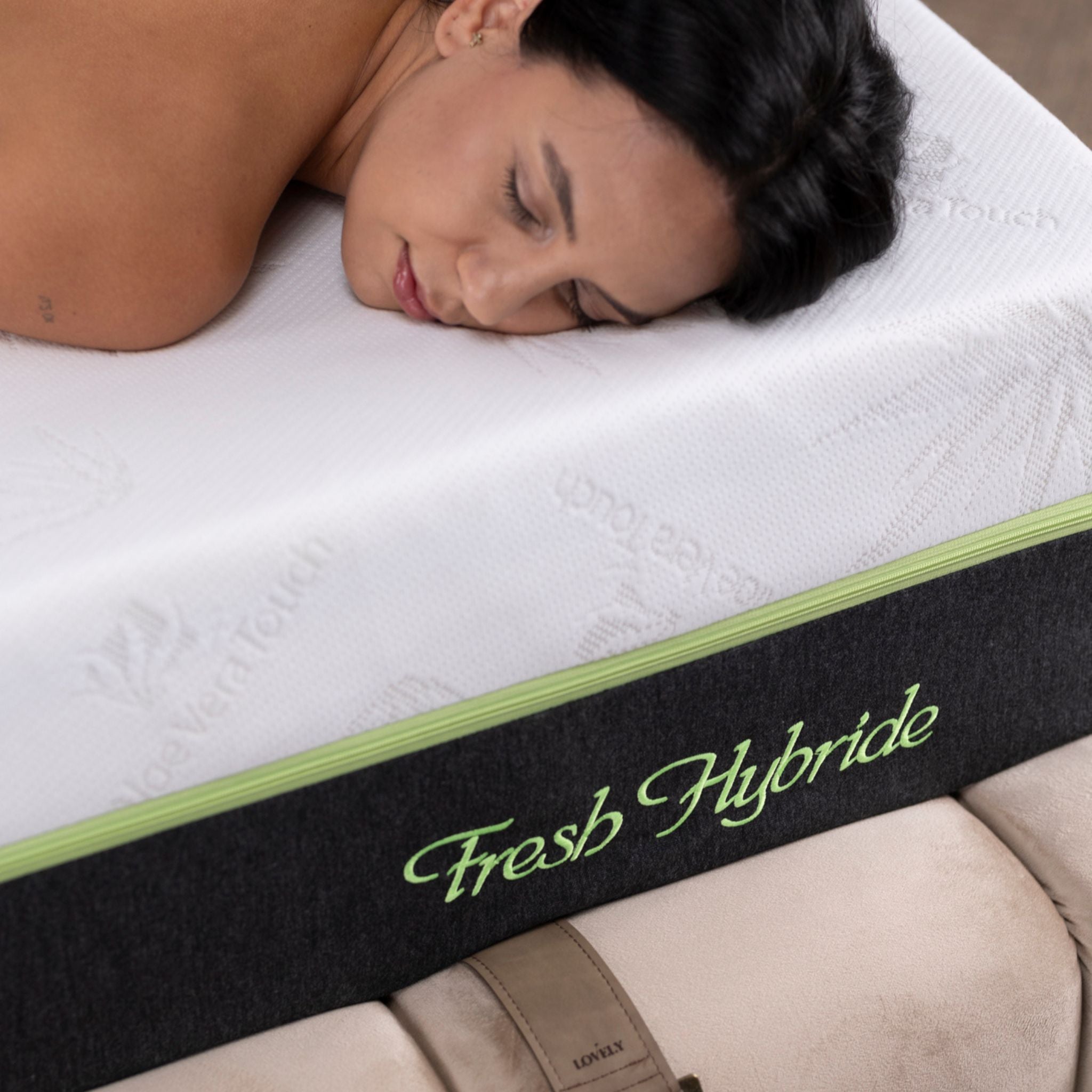 Matelas Fresh Hybride Aloe Vera Angels Mattress - Hybride 27 cm, Confort 5 Zones, Tissu Aloe Vera Lavable