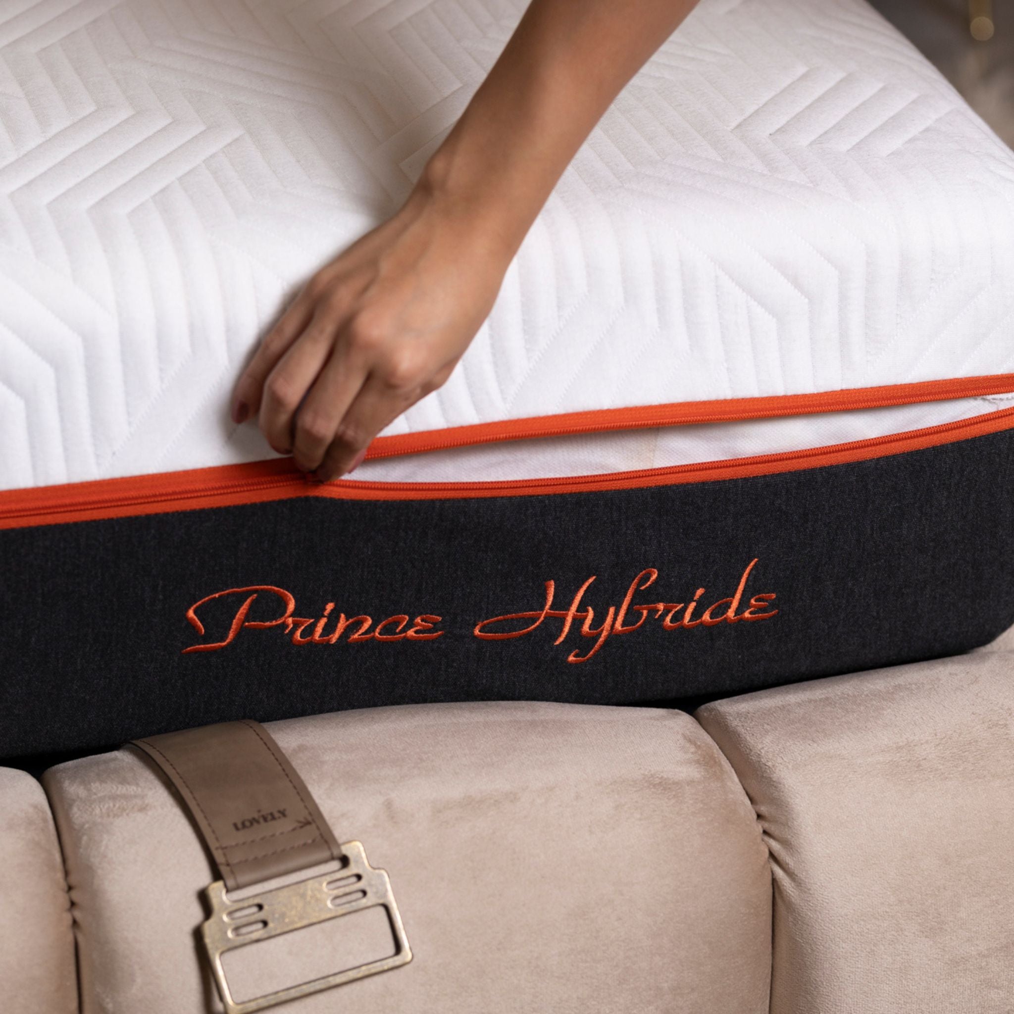 Matelas Prince Hybride Angels Mattress - Hybride 25 cm, Déhoussable et Lavable, 5 Zones de Soutien